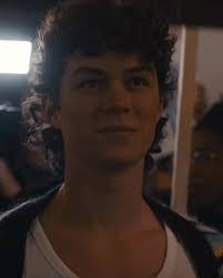 Colleen Burgess's Instagram, Twitter & Facebook