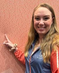 Courtney Kramer's Instagram, Twitter & Facebook