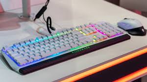 Alienware Gamescom 2019 Aw510k Aw310k Rgb Gaming Keyboards Alienware Keyboards Tech Gear