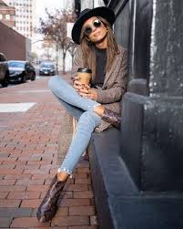 View this post on instagram a post shared by daniella chávez (@daniellachavezofficial). Aviator Sunglasses Of Nena Evans On The Instagram Account Nenaevans Spotern