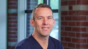 Benjamin L. Cho, MD, 520 Country Club Pkwy, Eugene, OR 97401, US