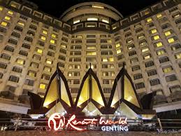This is going to be a long blog post with detailed info about how to go to resorts world genting, what to do there, where to eat. Photos To Excite You To Visit Resorts World Genting Lady Pinem