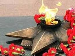 Горем вона увірвалась в кожну українську хату, болем пройшла через кожну долю. Netishinska Miska Rada 22 Chervnya Den Skorboti I Vshanuvannya Pam Yati Zhertv Vijni V Ukrayini