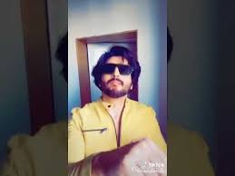 برنامج تطبيق تيك توك tik tok متاح للكمبيوتر من خلال محاكى تشغيل خفيف وسريع ومناسب لكل الحواسيب الكمبيوتر وهذا التطبيق قد قام بشراء تطبيق ميوزكلي وضمه له حيث انه برنامج قوى جدا فى الصين ويعمل على توسيع مجاله فى نشر الفيديوهات القصيرة. 7 45 Mb ØªÙŠÙƒ ØªÙˆÙƒ ÙƒØ§Ø±Ø§Ù† ÙˆØ²ÙˆØ¬ØªÙ‡ Ø§Ù„Ø­Ù‚ÙŠÙ‚ÙŠØ© Ø¨Ø·Ù„ Ù…Ø³Ù„Ø³Ù„ Ø­ÙŠØ§Ø© Ù‚Ù„Ø¨ÙŠ Download Lagu Mp3 Gratis Mp3 Dragon