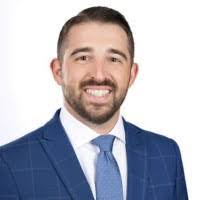 Alex Curl's Instagram, Twitter & Facebook