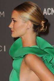Yaz Sac Modelleri Siki Topuz Rosiehuntingtonwhiteley Con Imagenes Peinados Para Boda Belleza Boda