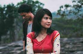 Akankah ini menjadi kesempatan kedua untuk mereka kembali bersama? Ada Apa Dengan Cinta 2 Cerita Cinta Persahabatan Dan Keluarga 90 4 Cosmopolitanfm