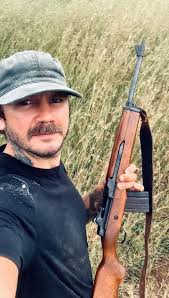 Never seek revenge! Rotten fruit will fall by itself. put Amen！