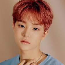 The title track wing marks park ji hoon's second time working with composers tenzo , loogone , and kebee , after his debut title. Park Ji Hoon ë°•ì§€í›ˆ Mydramalist