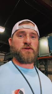 #stitch with @subi.dubi.doo It’s a bad habit but I can quit anytime  #notoriouscajun #bluecollarboys #worklife