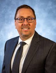 Tom Woller's Instagram, Twitter & Facebook