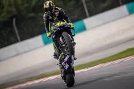 Born 16 february 1979) is an italian professional motorcycle road racer and multiple time motogp world champion. Vater Graziano Rossi Valentino Kann Noch Bis 46 Fahren