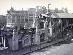 Bahnhof Hallesches Tor Nach 1902 Mit Blick Zur Belle Alliance Strasse Rechts Oben Hinter Dem Bahnhof Das Alte Post Berlin Ubahn Berlin Geschichte Bahn Berlin