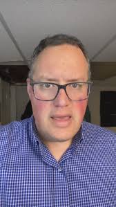 I hate it when people are struggling. #sober #soberlife #sobercurious  #sobriety