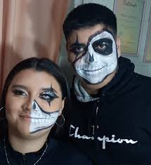 Otro año consecutivo con los odiosos... 🖤🕸️🕷️💀 Gracias por la visita 😘  . . . . #halloween #makeupartist #pontebonita.mj