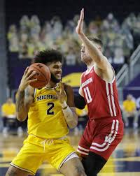 The wolverines survived a scare from oakland and had to go to overtime at. Five Reasons Michigan Cruised To A 77 54 Demolition Of Wisconsin