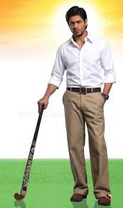 Sharukh Khan In Chak De India Rlly Good Movieee Srk Really Pulled Out His Acting Chops On This One Such A G Chak De India Shahrukh Khan Bollywood Stars