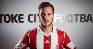 Ein ölwechsel kostet arnautović 1.000 euro. Stoke City S Marko Arnautovic S Off Pitch Antics Make Him The New Mario Balotelli Mirror Online