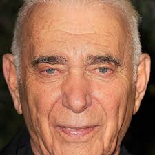 Watch Million Dollar Baby (2004) Full Movie Online