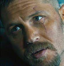 Busy filming scenes for the new. Jameskeziahdelaney Taboo Tomhardy Filme Bucher Schauspiel
