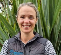 Sara Martell's Instagram, Twitter & Facebook