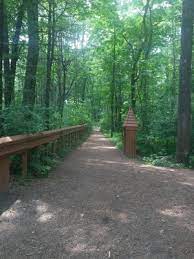The list below includes 373 free or cheap things to do in or near salem, new hampshire, including 109 different types of inexpensive activities like forests, parks, historic sites and movie theaters. Field Of Dreams 48 Geremonty Dr Salem Nh Parks Mapquest