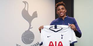 Последние твиты от tottenham hotspur (@spursofficial). Tottenhem Oficialno Obyavil O Perehode Zhedsona Fernandesha