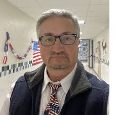 Amy Windle's Instagram, Twitter & Facebook