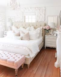 19 Feminine Bedrooms With Style Feminine Bedroom Glam Bedroom Decor Cool Room Decor