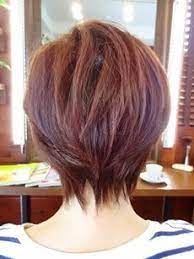 ショートレイヤー グラデーションボブ 前下がり ヘアースタイル写真集 ヘアカタログ ヘアースタイル 60代 ヘアスタイル 50代 ヘアスタイル ショート