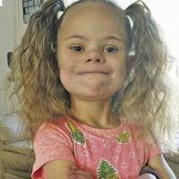 Melinda Langdon's Instagram, Twitter & Facebook