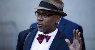 Forensic pathologist called to testify in Daniel Penny trial disagrees with  cause of Jordan Neely's death