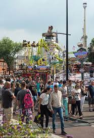 Dat wordt lekker veel zwieren, zwaaien, rondjes draaien want het kermislint is drie kilometer lang. De Tilburgse Kermis In 2020 Tilburgers Nl Nieuws Uit Tilburg