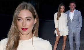 Jacqui Ainsley puts