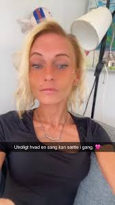 Utroligt hvad en sang kan sætte i gang. 🩷