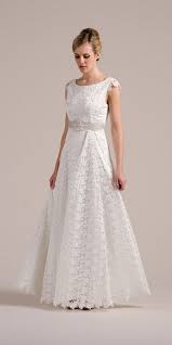 Hochzeitskleid, das kleid für die braut ~ brautkleider (hochzeitskleider) und hochzeitsmode wunderschöne brautmode und hochzeitskleider für das richtige hochzeitskleid (brautkleid oder. Trendige Brautkleider Grosse Grossen Kussdiebraut In 48 50 Und 52 Brautmode Kleid Hochzeit Brautkleider Grosse Grossen