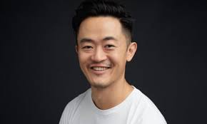 Benjamin Law resigns from Sydney festival board over Israeli embassy  sponsorship