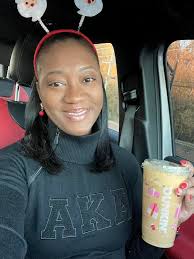 Dunkin' Cookie Butter Cold Brew and Hot Chocolate Review