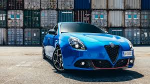 2018 Alfa Romeo Giulia Quadrifoglio Wallpaper Hd Car Wallpapers Id 8677