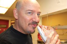 Robert Moltzan's Instagram, Twitter & Facebook