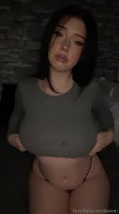 Layla Dream OF Big Boobs Drop