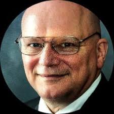 Thomas (Tom) Malek-Jones provides online therapy