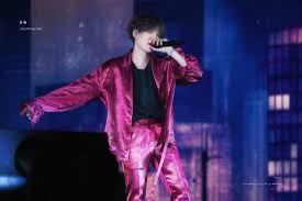 This beginning can be seen as suga is leaving that other person. Trivia è½‰ Seesaw