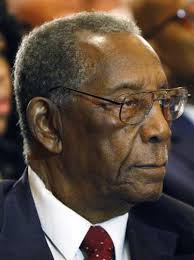 Mississippi politico, civil rights figure Charles Evers dies