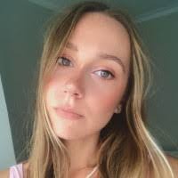 Nicole Piotrowski's Instagram, Twitter & Facebook