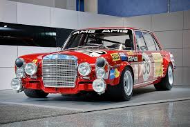 Fotogalerie Mercedes 300 Sel 6 8 Amg Rote Sau Mercedes Benz Cars Mercedes Benz Classic Mercedes