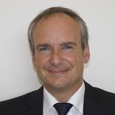 I wanna thank me“ 🎓 Gestern war ein besonderer Abend, an dem ich meinen  Mastertitel an dem DHBW Center for Advanced Studies entgegennehmen durfte.  Ich bin so dankbar für diese Zeit, die