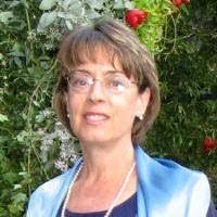 Donna Winslow's Instagram, Twitter & Facebook