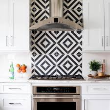 Black And White Cement Tile Backsplash 2 915 Likes 53 Comments Cement Tile Shop Cementtileshop On Instagram This Acce Accent Wall In Kitchen Tile Accent Wall Kitchen White Kitchen Wall Tiles