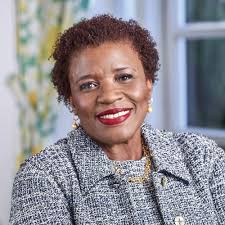 Rotary Club of Charleston, WV, makes history by electing Dr. Michelle  Foster as President